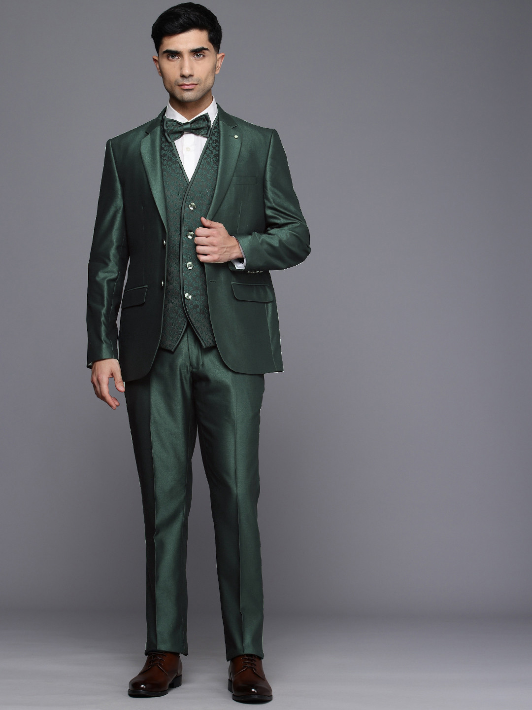 Raymond Single Breasted 3-Piece Party Wear Suit