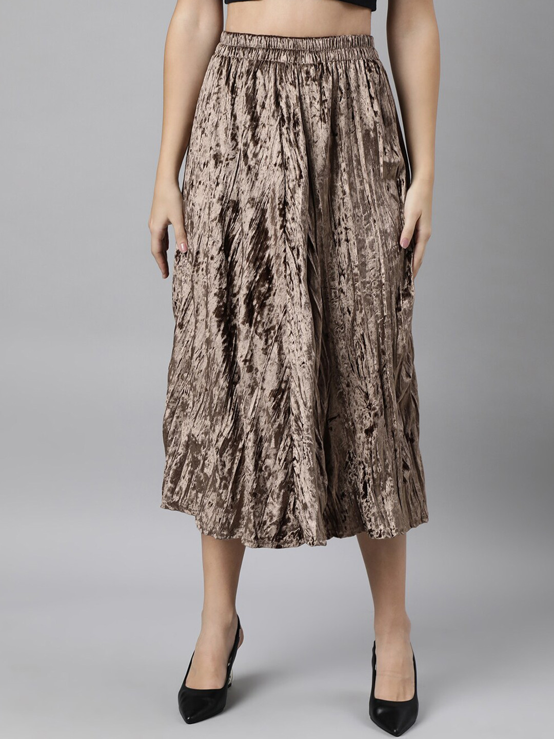 SHOWOFF Crushed Design Flared Midi Skirt