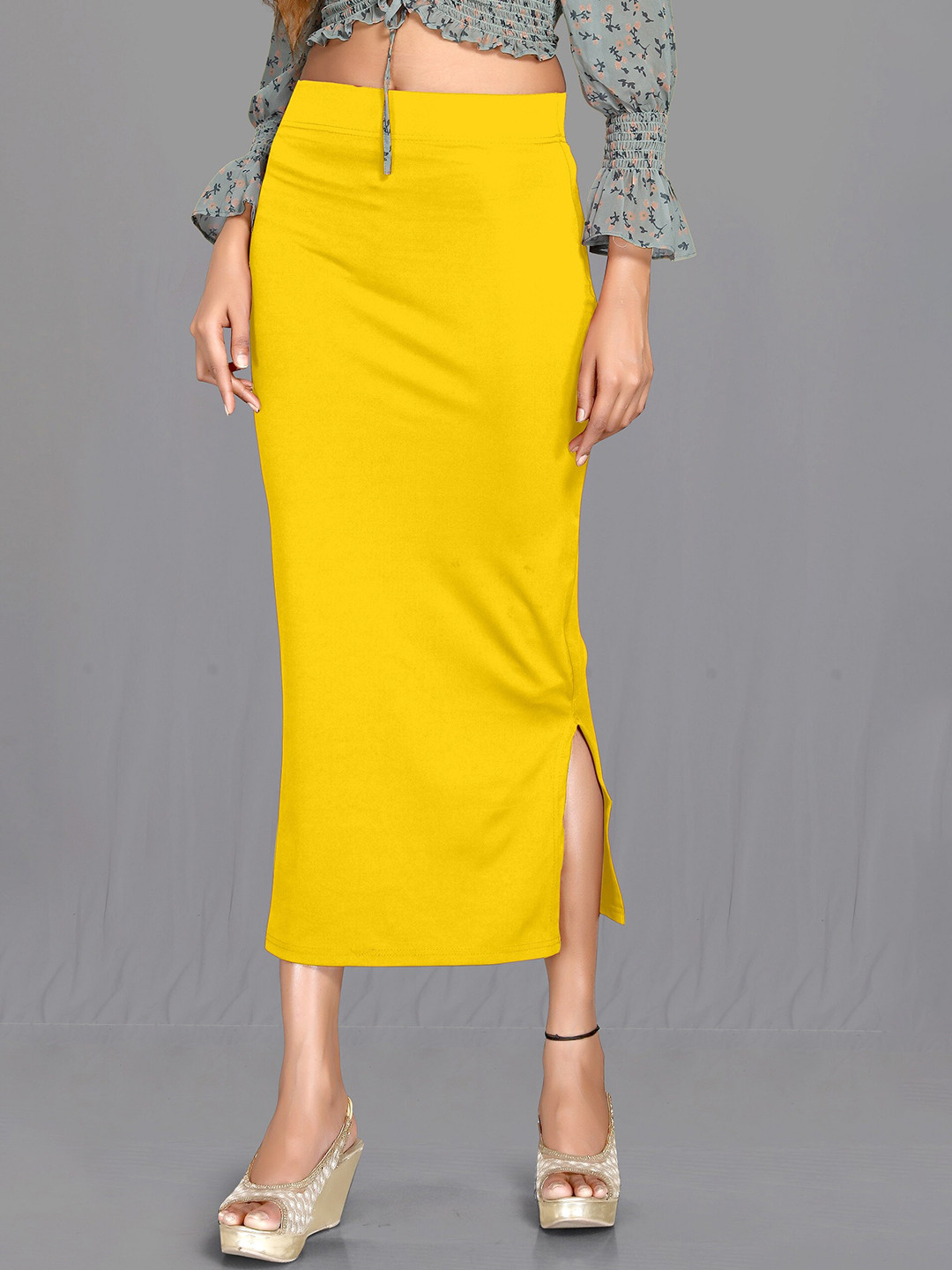 SCUBE DESIGNS Saree Shapewear
