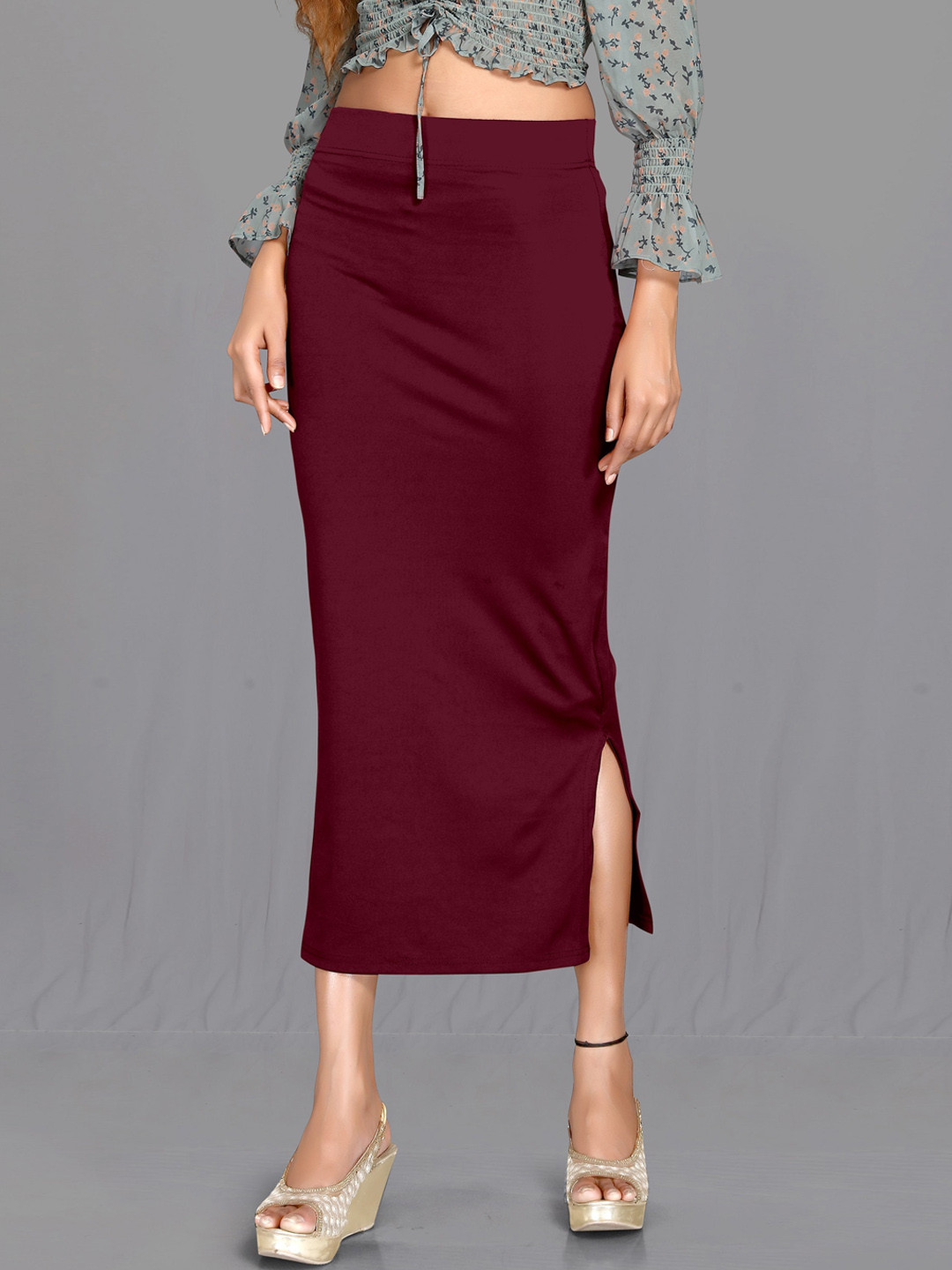SCUBE DESIGNS  Saree Shapewear