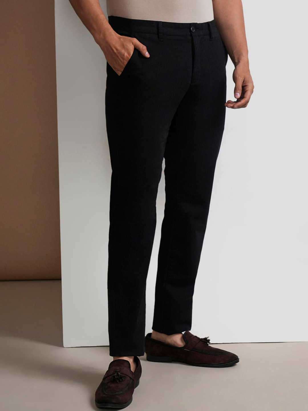 Crocodile Men Slim Fit Mid-Rise Plain Cotton Regular Trousers