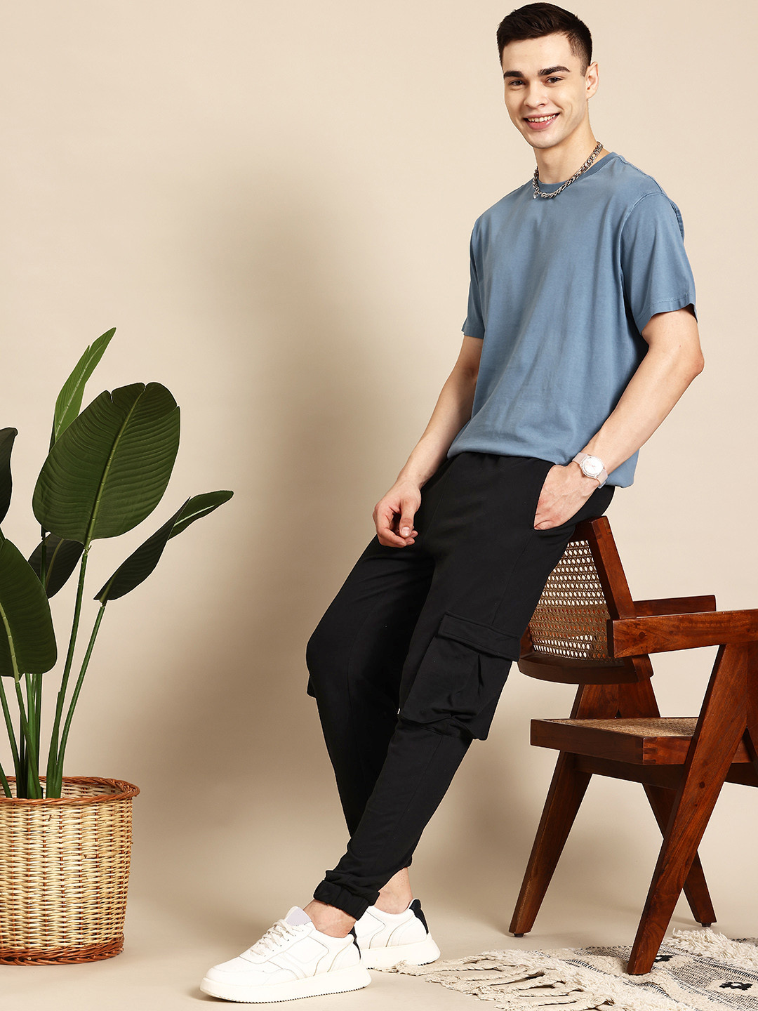 Mast & Harbour Men Cargo Style Joggers