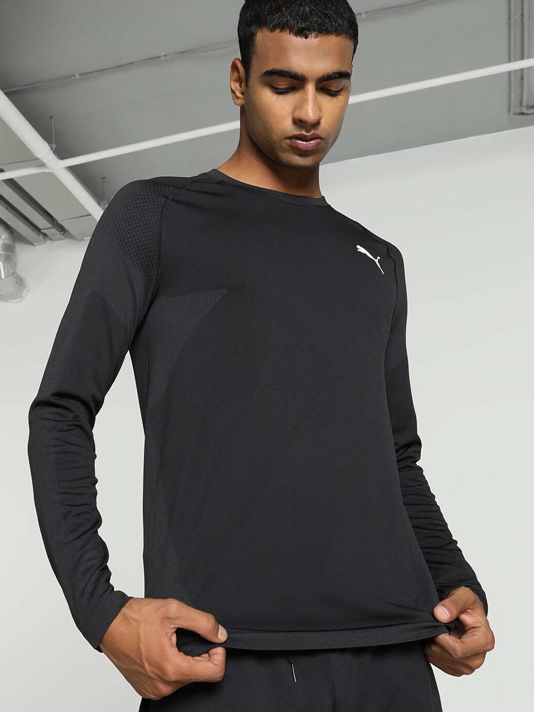 Puma Formknit Seamless Long Sleeves Slim Fit Training T-shirt
