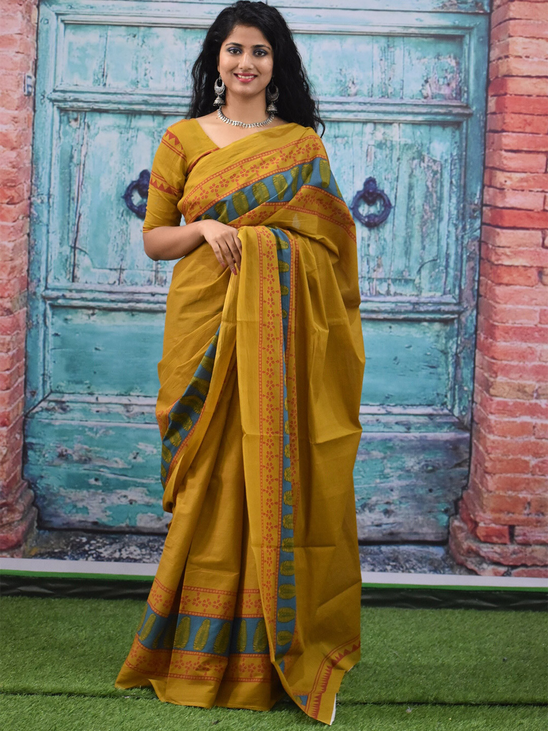 clothonus Ethnic Motifs Pure Cotton Block Print Saree