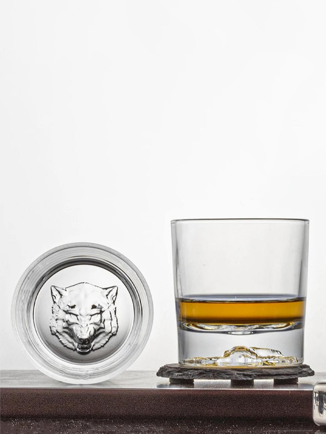 MELBIFY Transparent 2 Pieces Wolf Designed Whiskey Glasses 300 ml