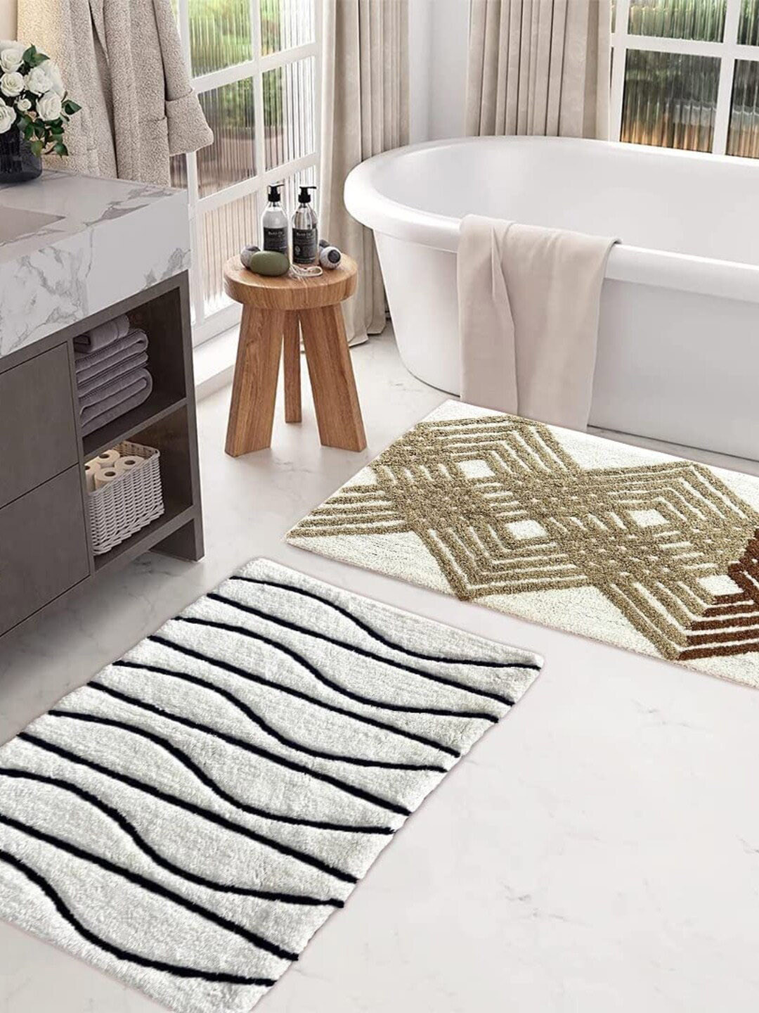 SENSES White & Taupe Embossed 2000 GSM Cotton Anti-skid Bath Rug