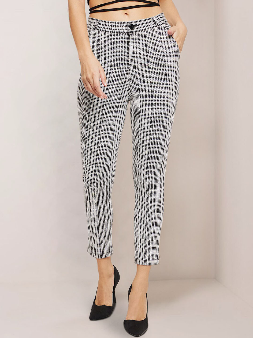 Martini Women Checked Smart Slim Fit High-Rise Wrinkle Free Cigarette Trousers