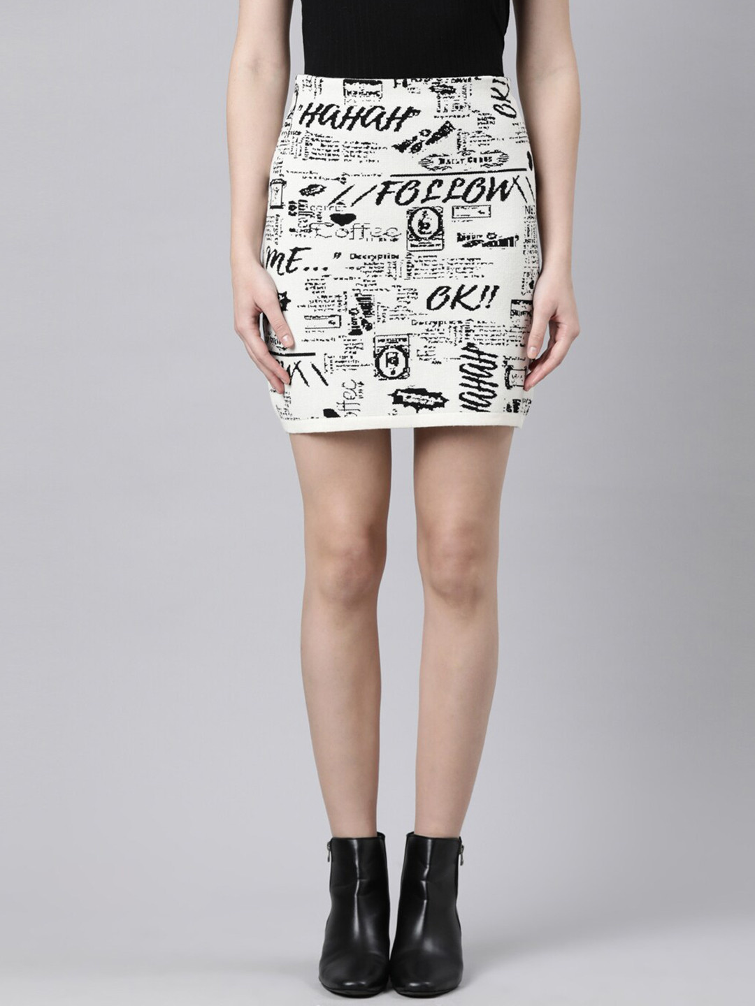 SHOWOFF Typography Printed Pencil Mini Skirt