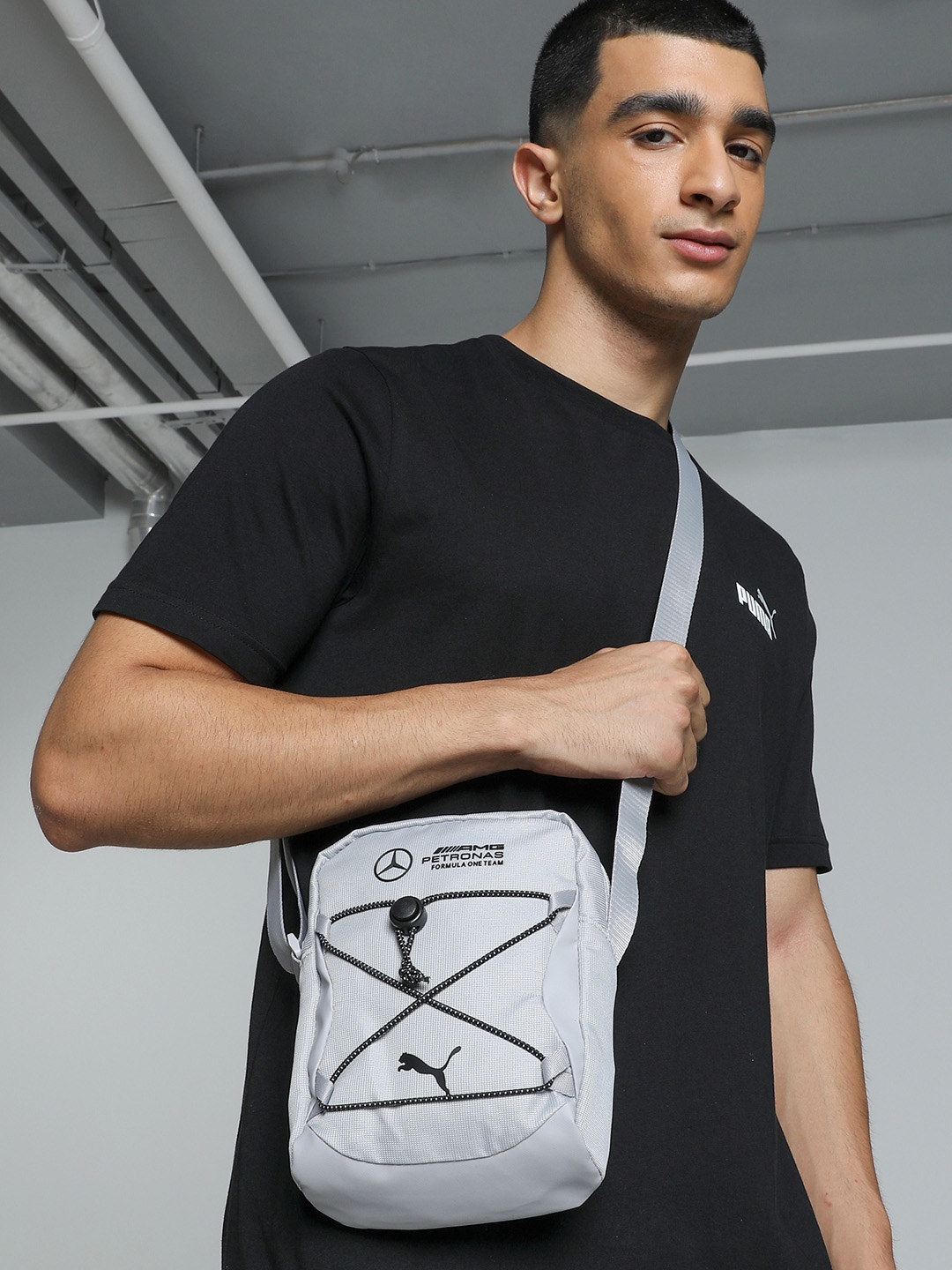 Mercedes messenger bag 2025