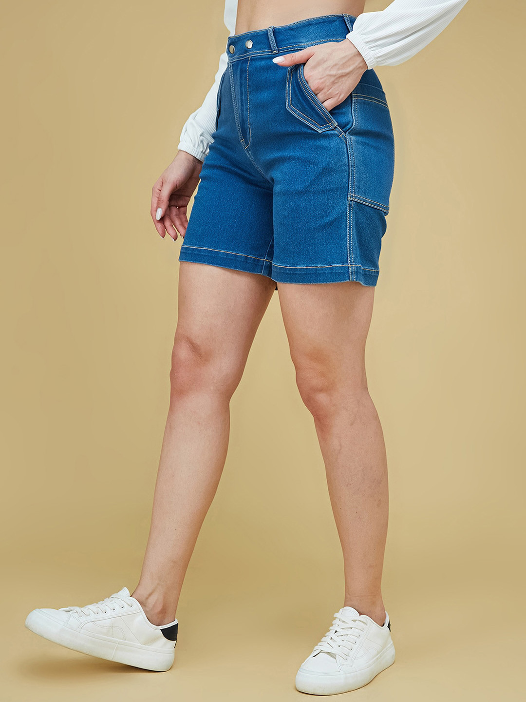 DressBerry Women Relaxed-Fit High-Rise Clean-Look Stretchable Denim Shorts