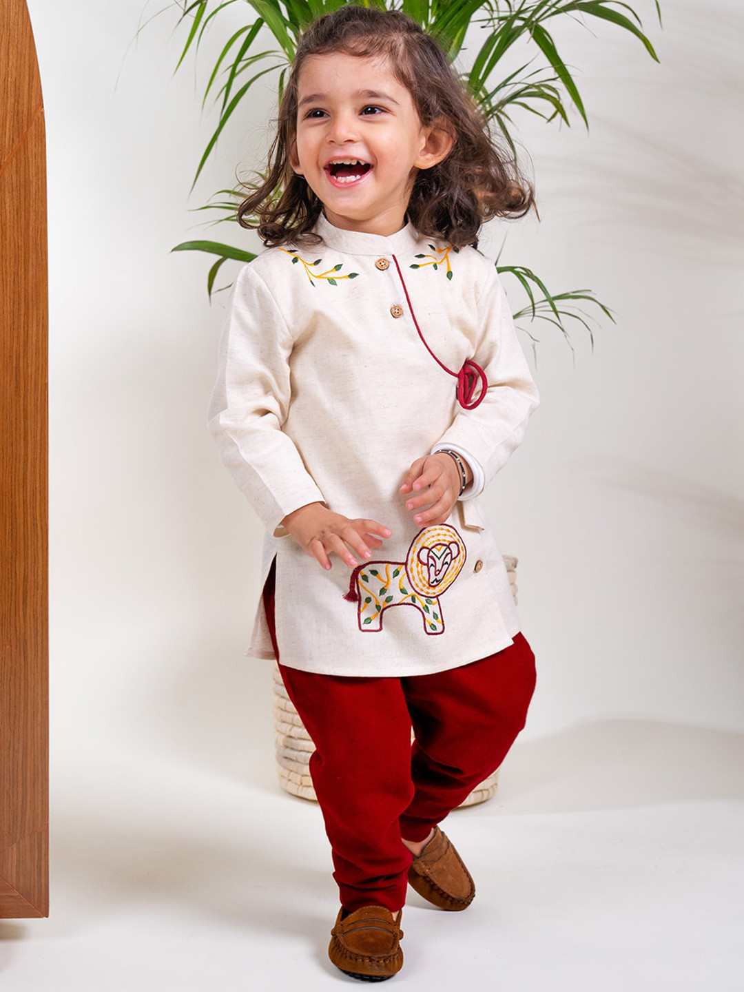 Tiber Taber Boys Animal Embroidered Angrakha Thread Work Pure Cotton Kurta with Pyjamas