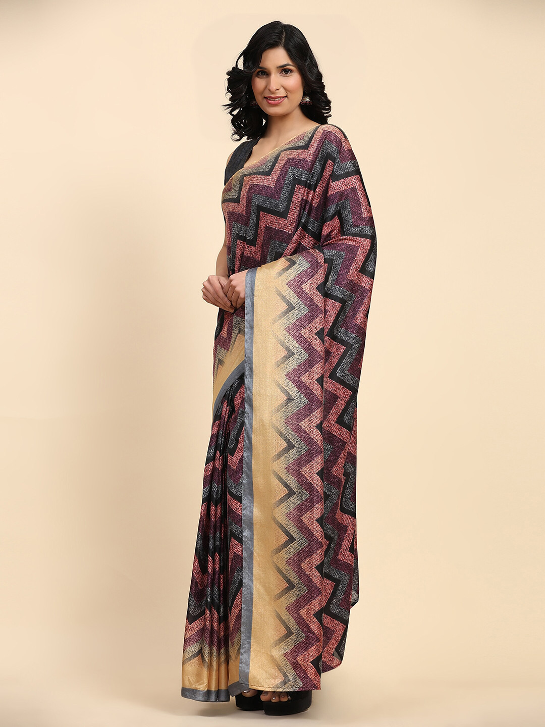 RACHNA Chevron Printed Ready to Wear Saree