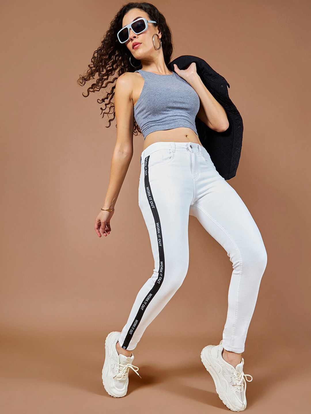 The Roadster Lifestyle Co. Women White Skinny-Fit Clean Look No Fade Stretchable Jeans