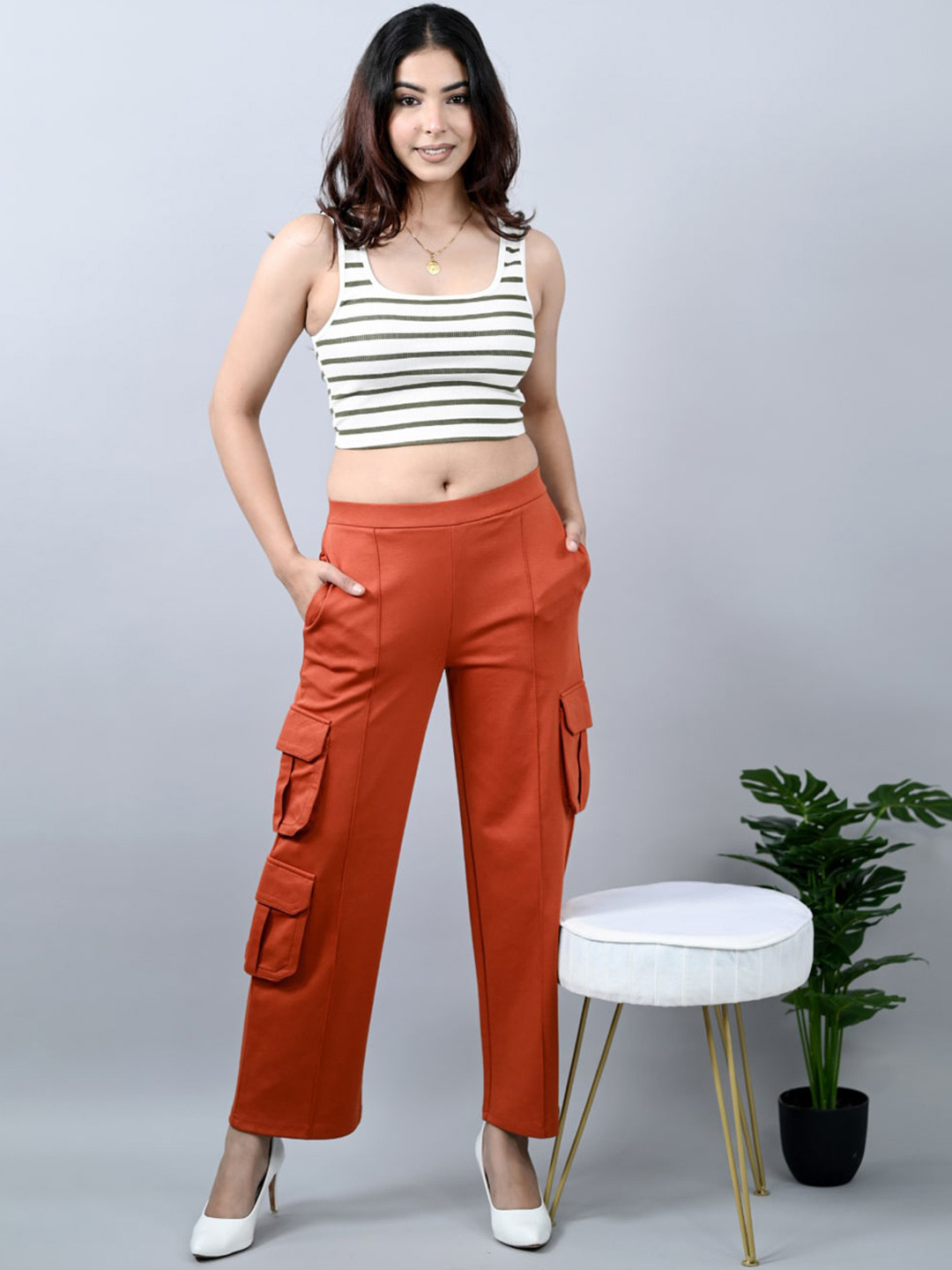 Mlada Straight Fit Mid Waist Cargo Pants with Pockets