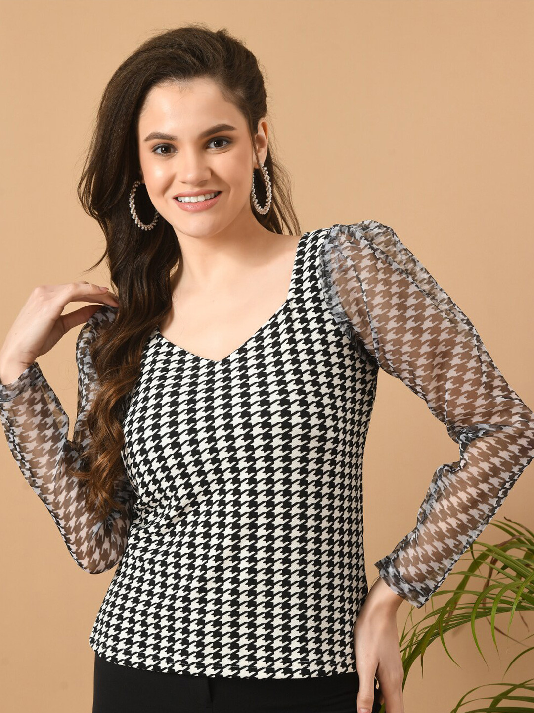 IUGA Hounds Tooth Checked V-Neck Top