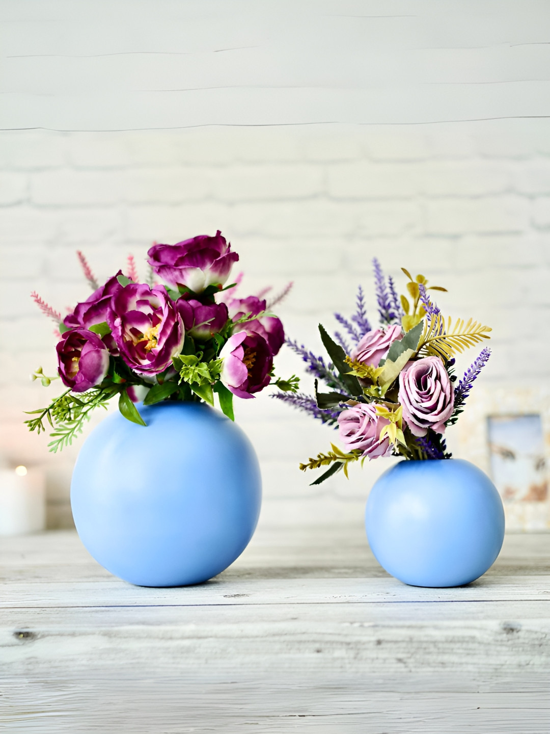 BEHOMA Set of 2 Blue Ball Shape Metal Flower Vase