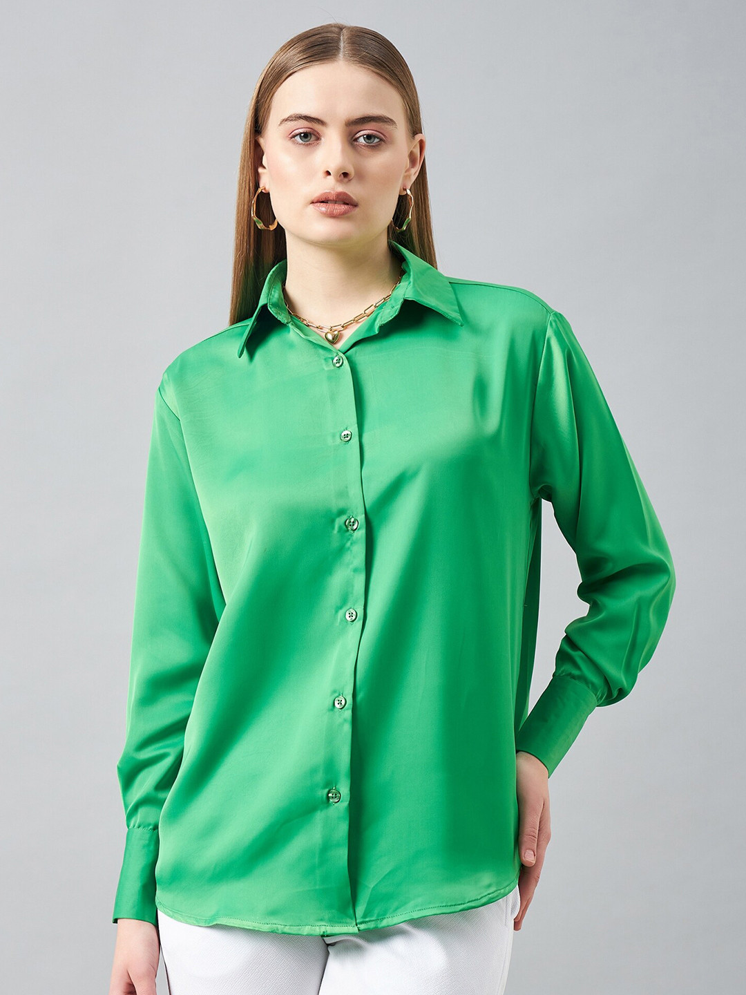 DELAN Relaxed Spread Collar Long Sleeves SatinParty Shirt