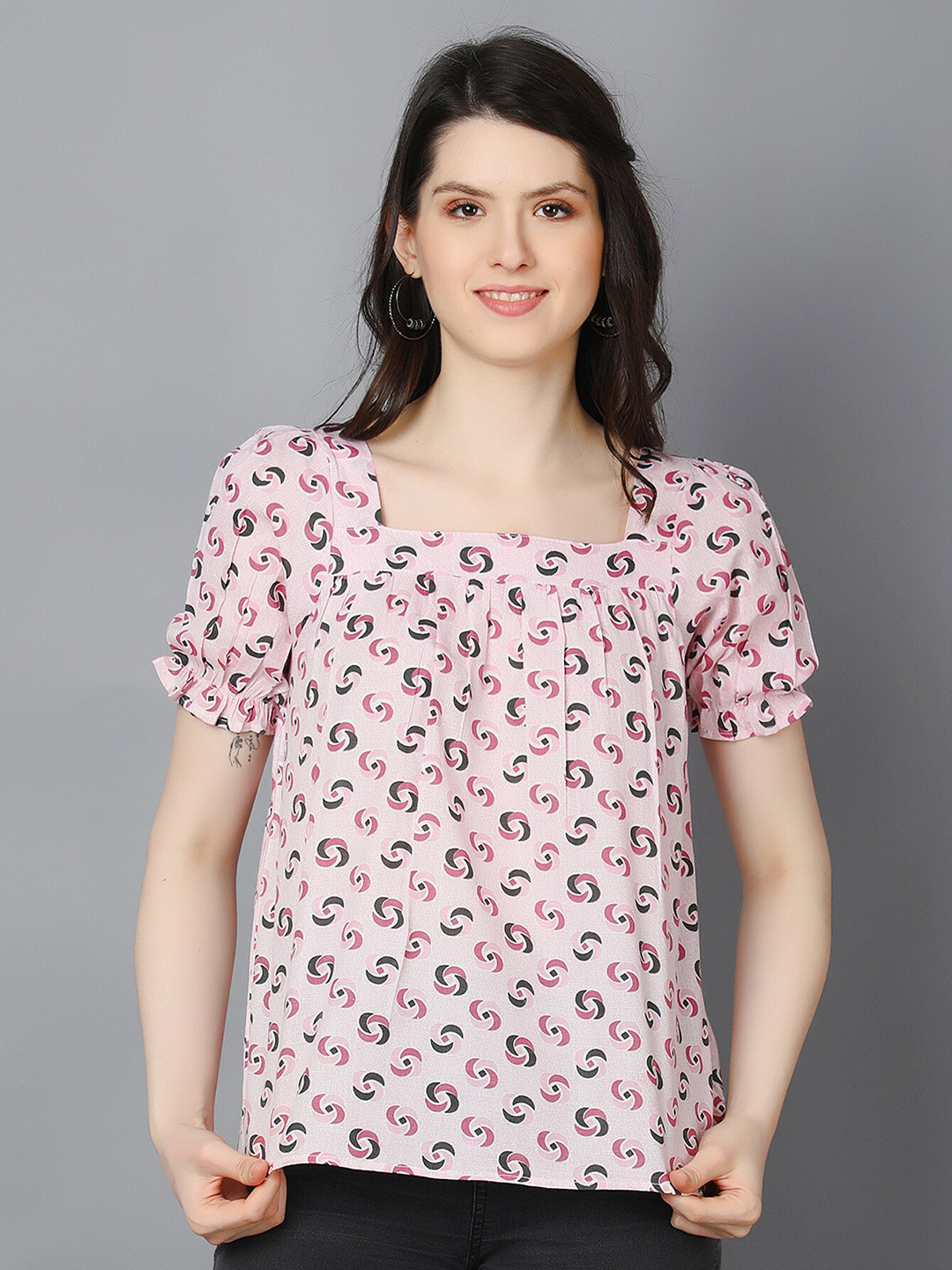 Zuvino Conversational Printed Cotton Top