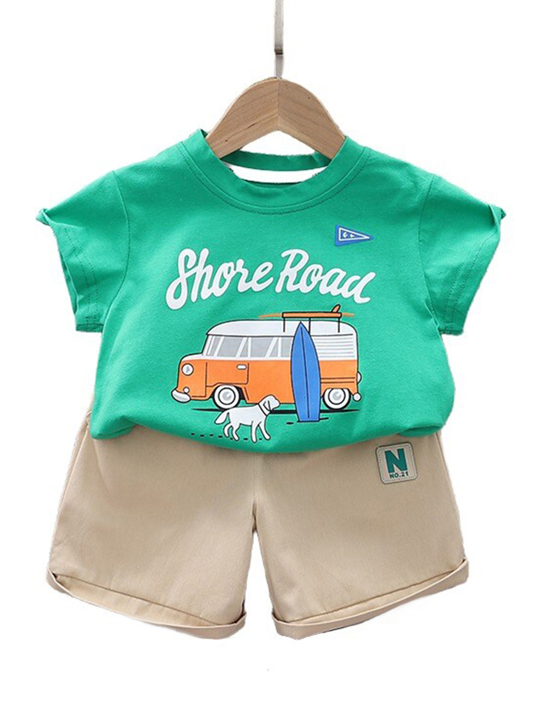 StyleCast Kids Green Graphic Printed Pure Cotton T-shirt with Shorts