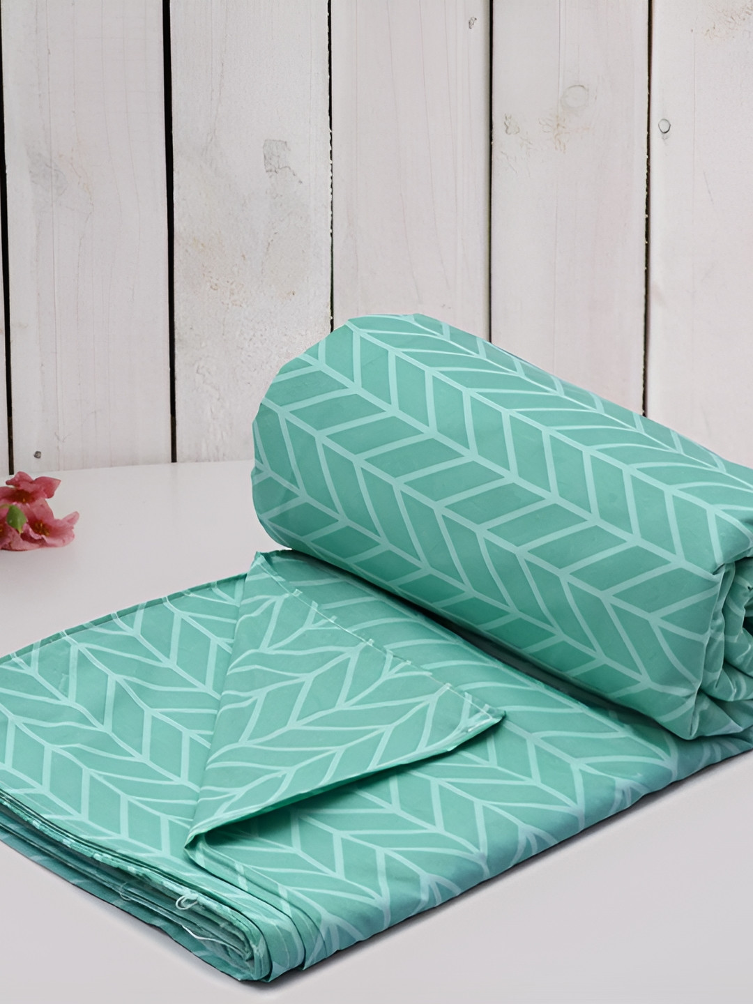 RRC Green & White Geometric Printed Duvet Cover
