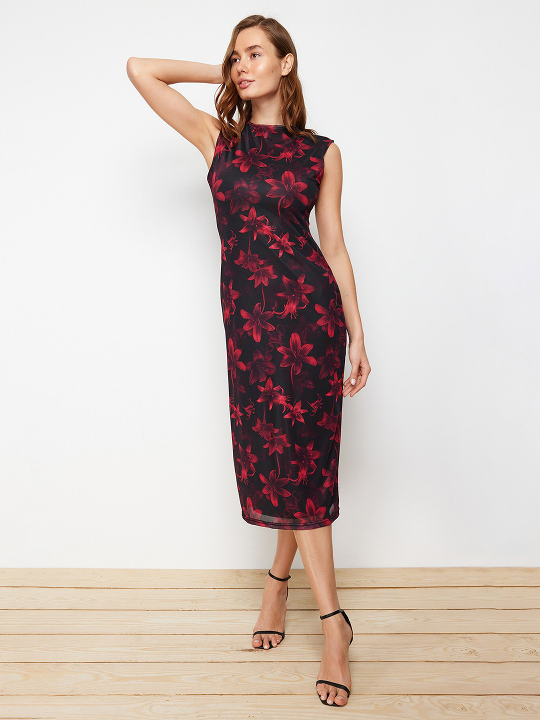 Trendyol Women Floral Printed Sleeveless Sheath Dress