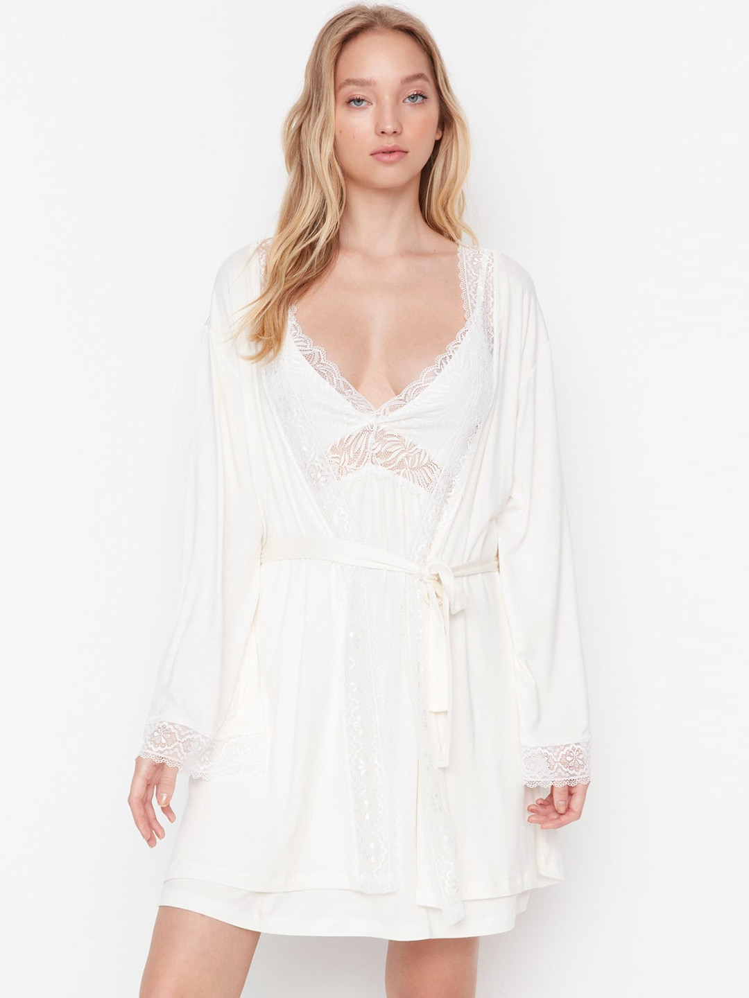 Trendyol Women Lace Up Robe