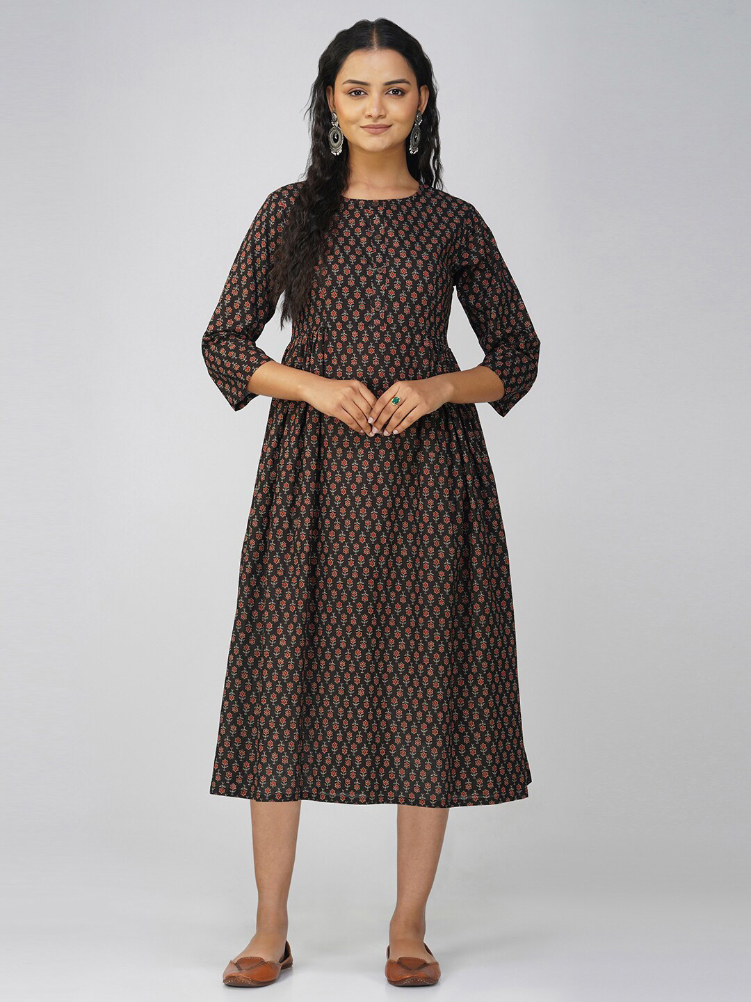 SPARSA Floral Printed Gathered Detail Pure Cotton A-Line Midi Dress