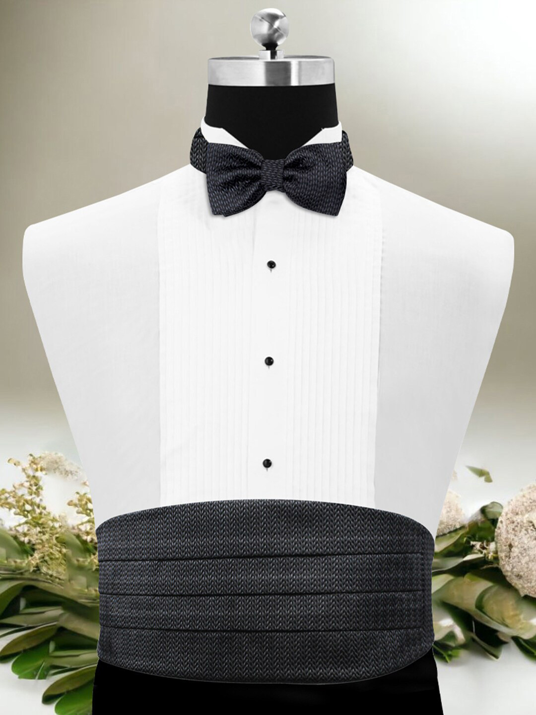 Peluche Regal Attire Black Solid Cummerbund & Bowtie Set
