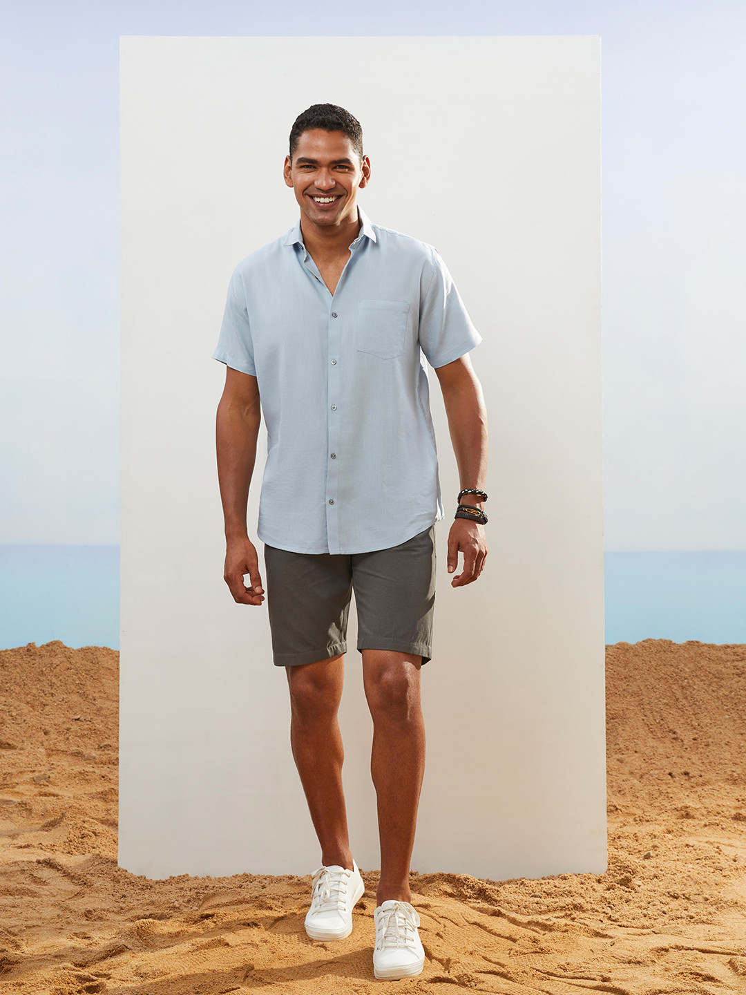 CMGE Relaxed Spread Collar Short Sleeves Cotton Casual Shirt