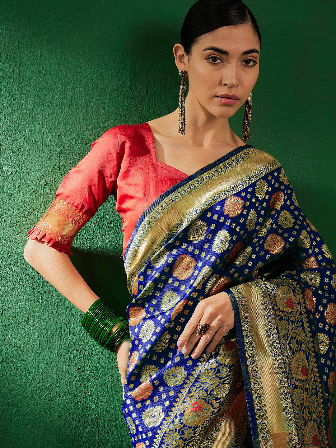 Sangria Zari Woven Banarasi Silk Sarees With Blouse