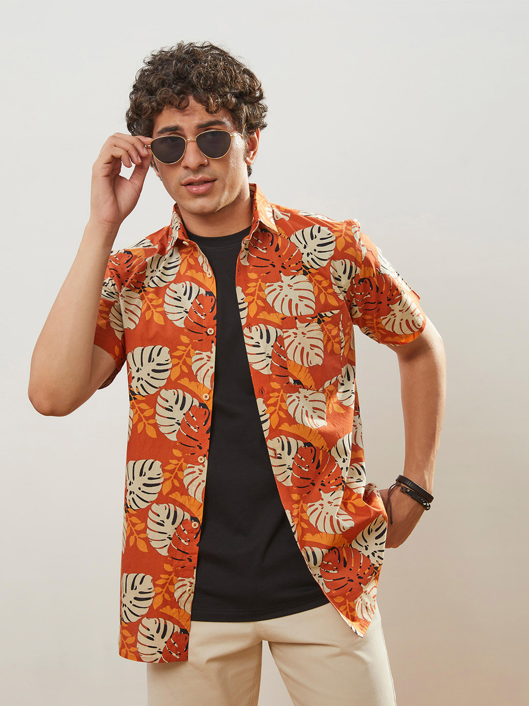 CMGE Relaxed Tropical Printed Spread Collar Short Sleeves Cotton Casual Shirt