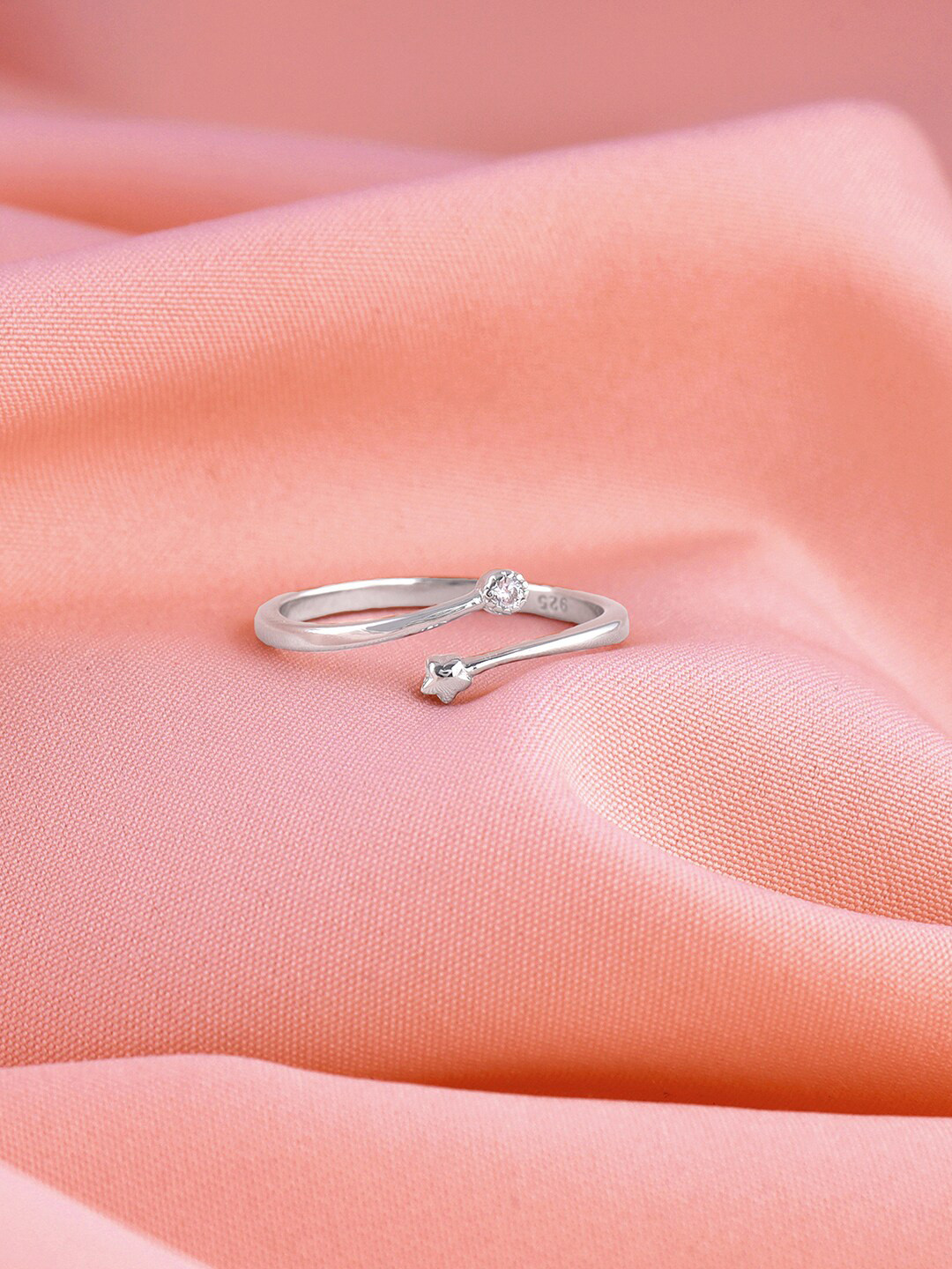 GIVA 925 Sterling Silver Rhodium Plated Starlit Finger Ring