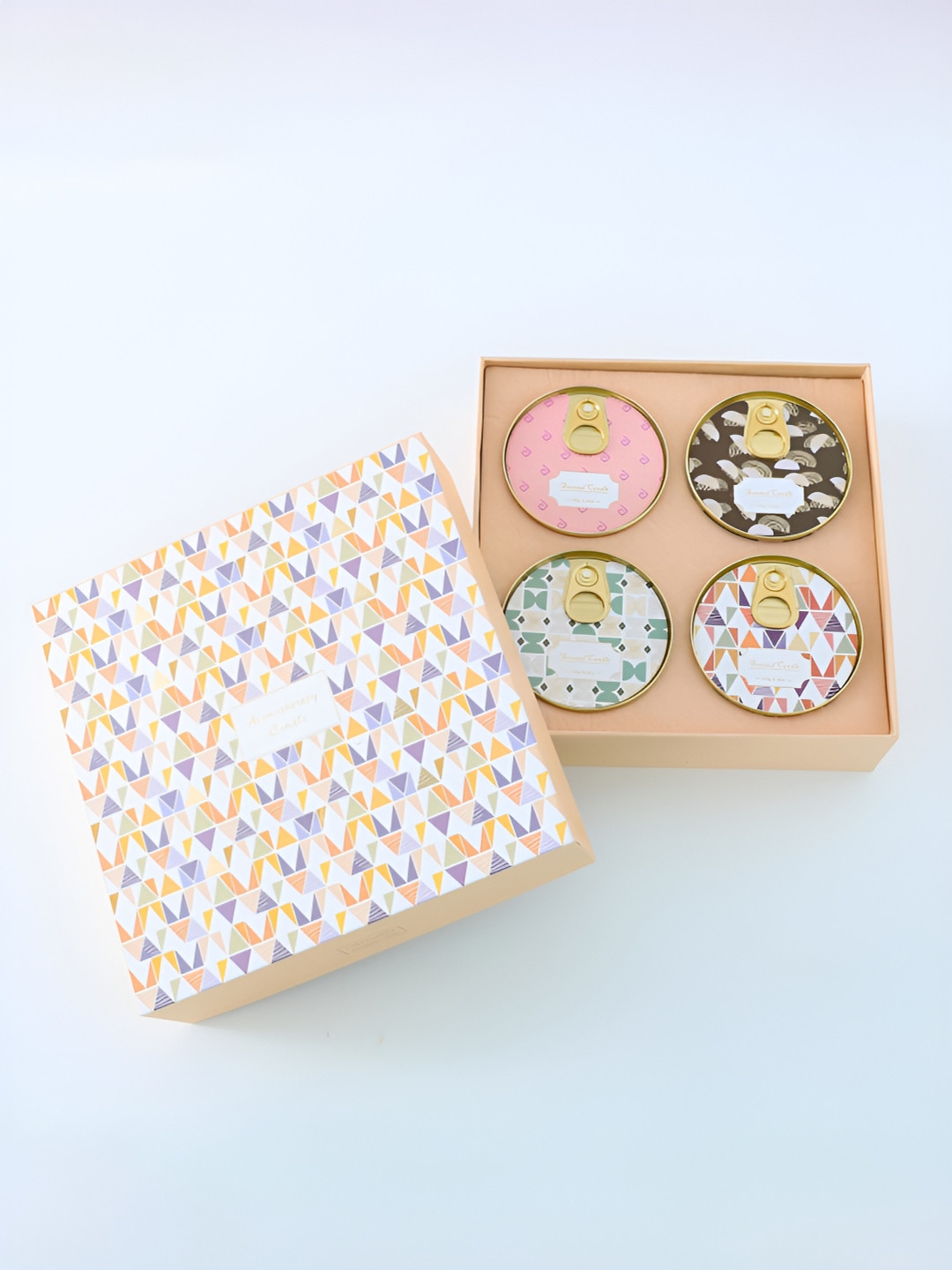 The Better Home for Home Decoration 4Pcs 2 Wick Scented Ethnic Motifs Tea Light Candles