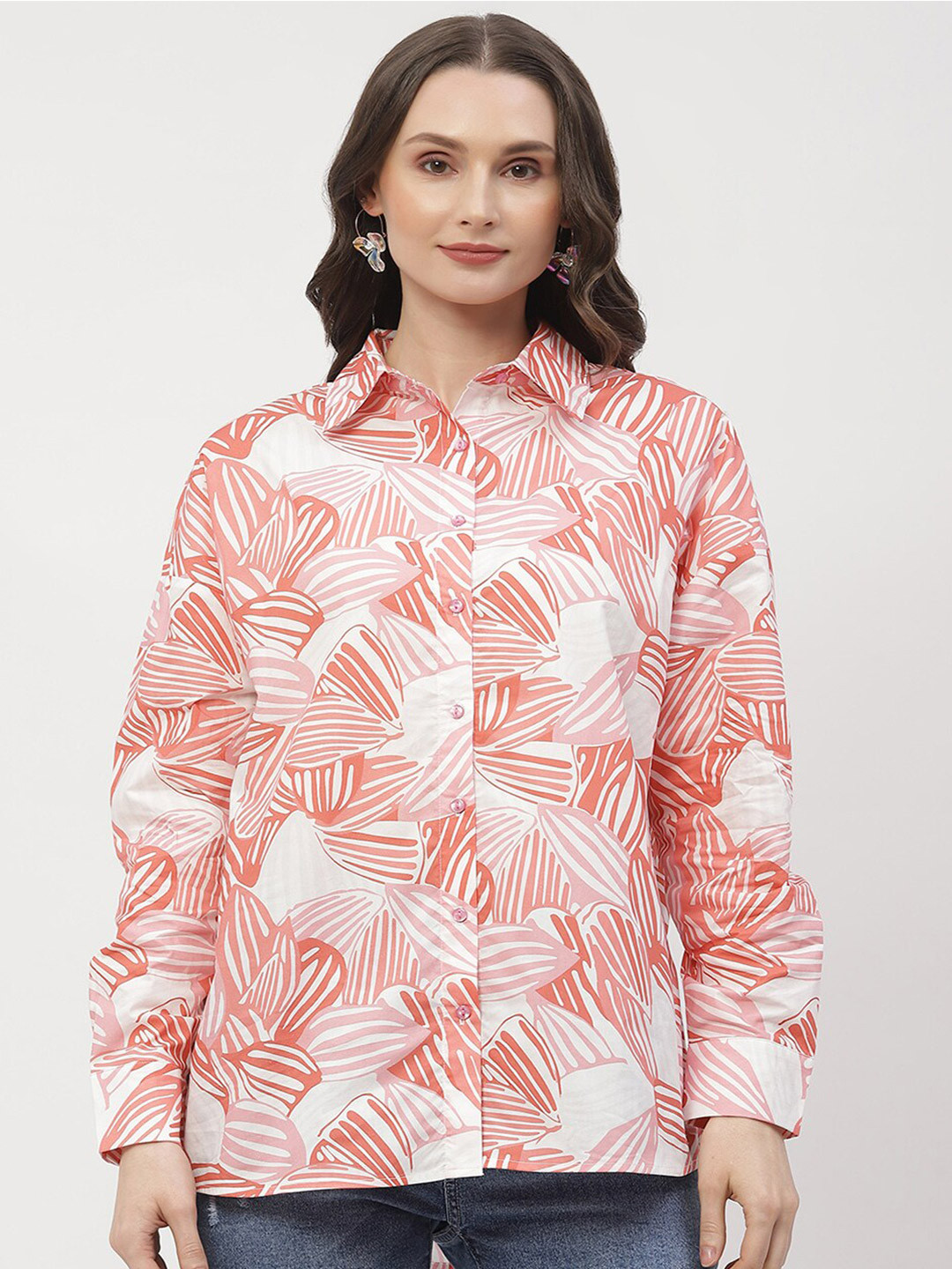 Madame Printed Opaque Casual Shirt
