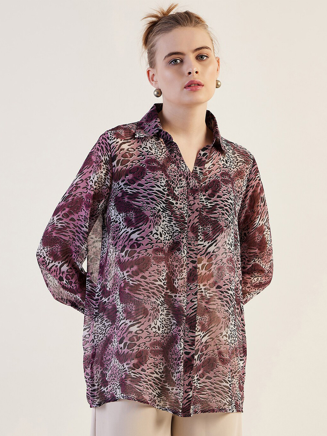 Freehand by The Indian Garage Co Anaimal Printed Spread Collar Casual Shirt