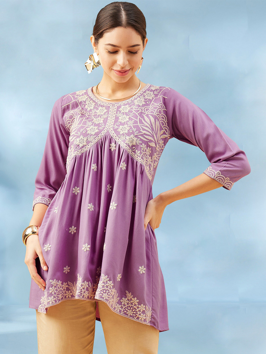 Winza Designer Ethnic Motifs Embroidered Round Neck Thread Work A-Line Kurti