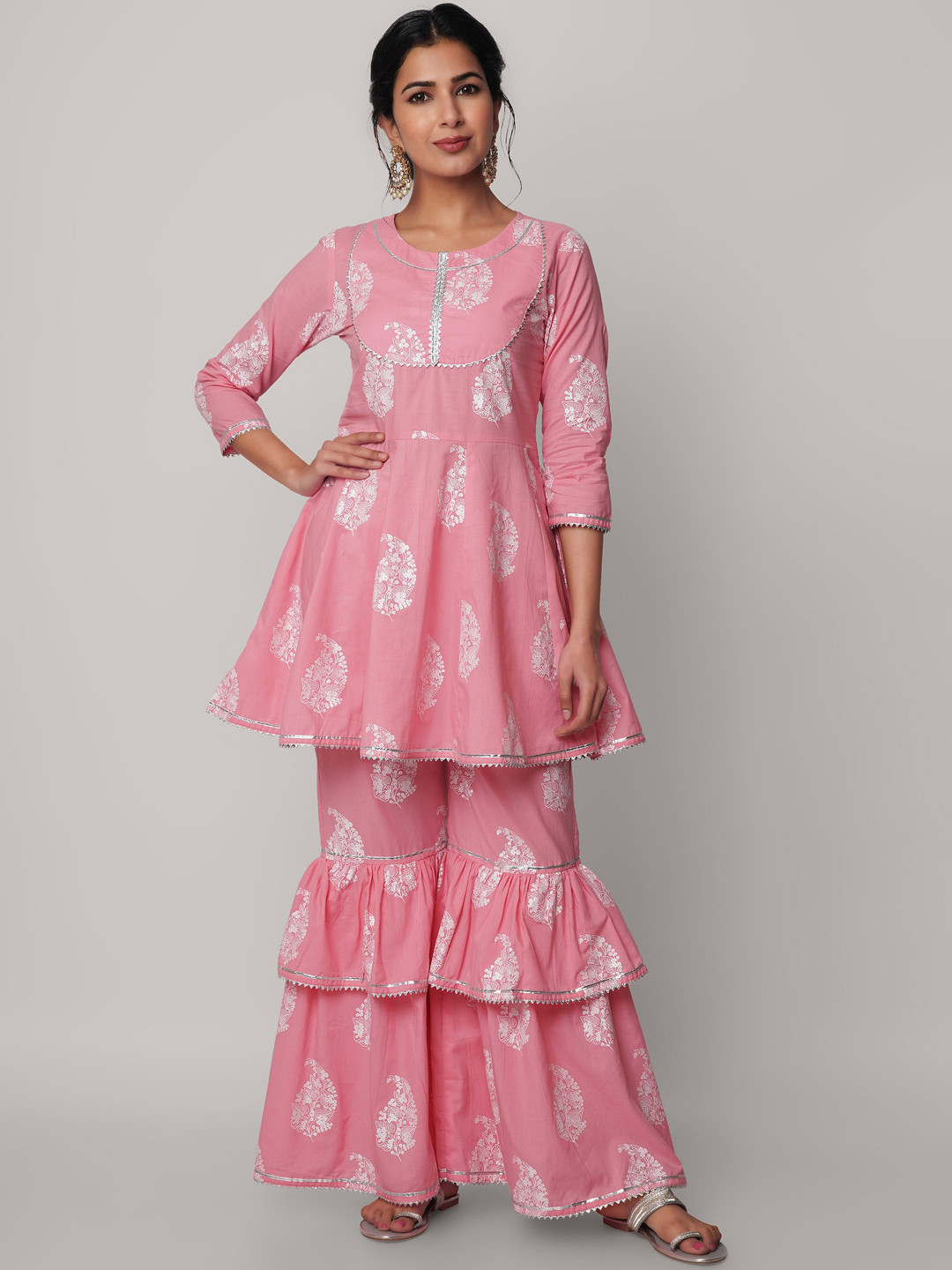 SEVEN FLOWER Ethnic Motifs Printed Empire Gotta Patti Pure Cotton Kurti with Sharara