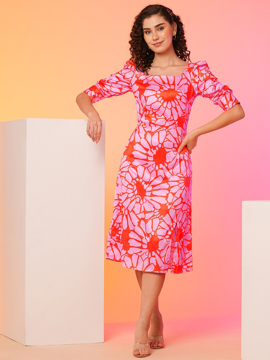 Globus Pink Floral Print Square Neck Puff Sleeves Satin A-Line Midi Dress