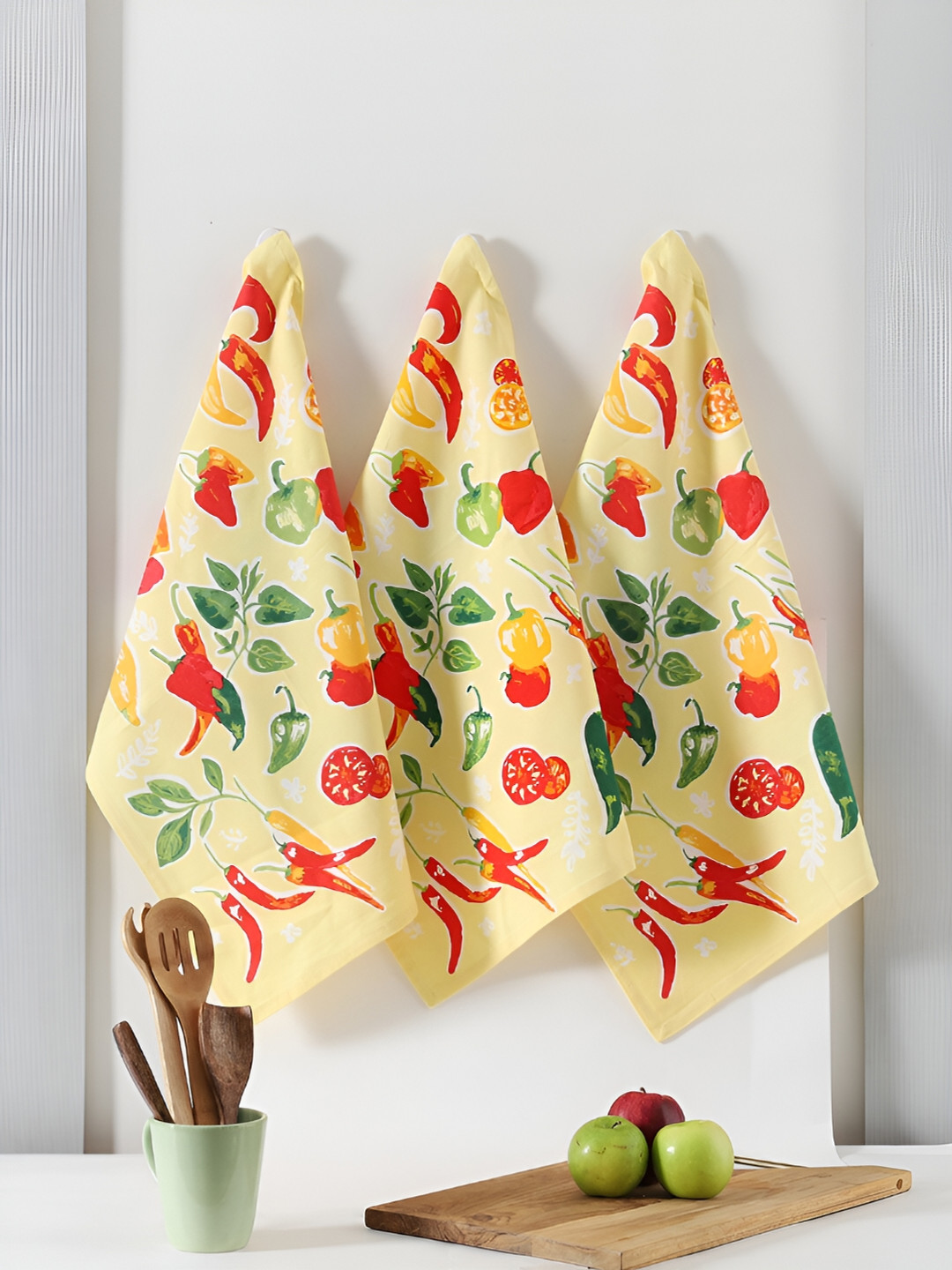 Ratan Cart 3-pcs Red & Yellow Printed Cotton Kitchen Towels