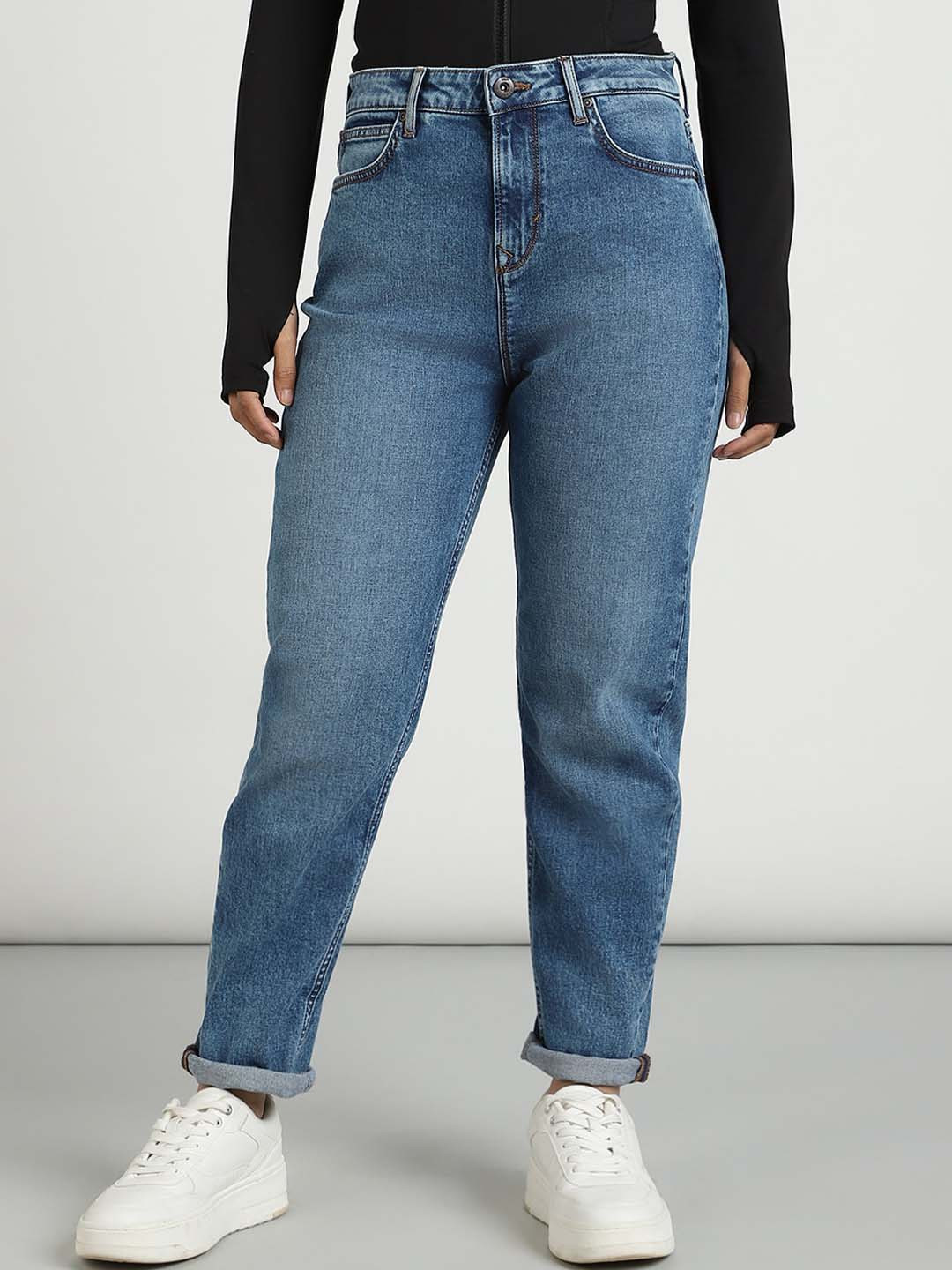 Lee Women High-Rise Mom Fit Light Fade Stretchable Jeans