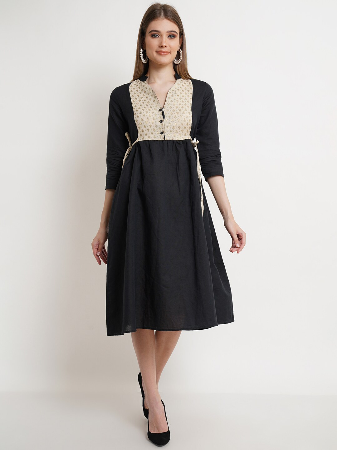 Purple State Colourblocked A-Line Midi Dress