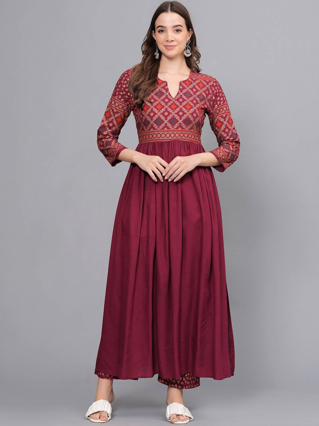 PURSHOTTAM WALA Women Ethnic Motifs Yoke Design Regular Kurta with Trousers