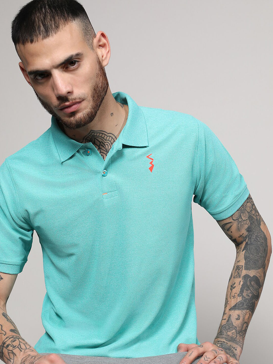 Campus Sutra Men Polo Collar T-shirt