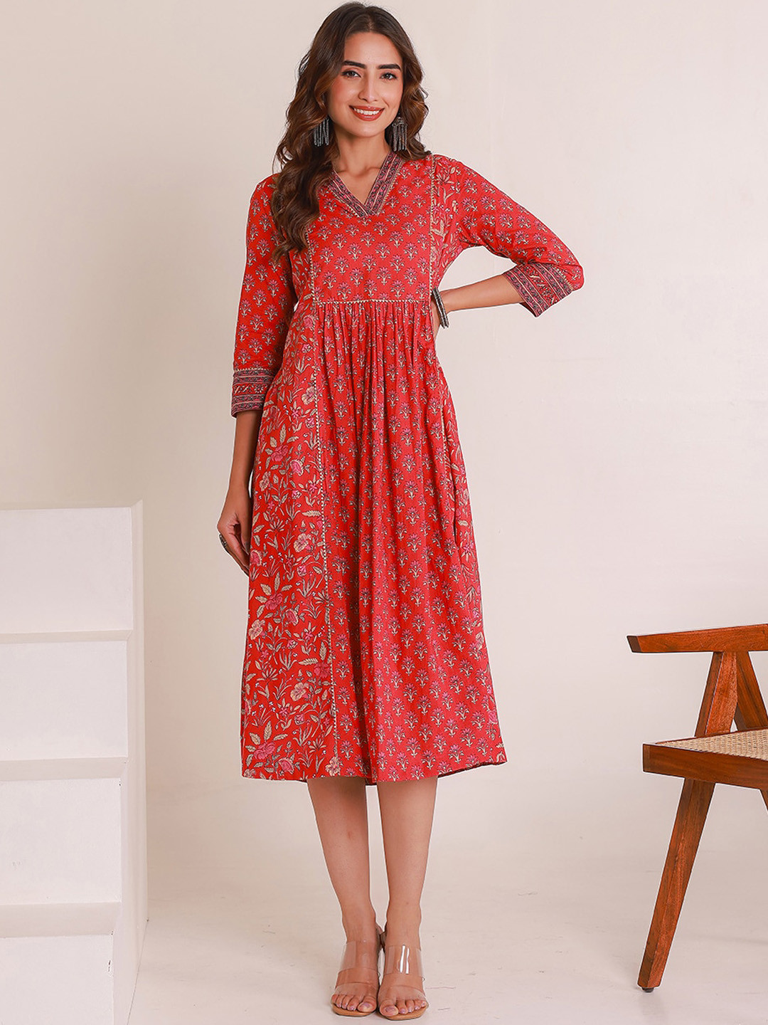 GULAB CHAND TRENDS Ethnic Motifs Gotta Patti Cotton Block Print Kurta