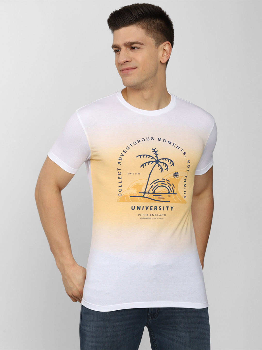 PETER ENGLAND UNIVERSITY Men Graphic Printed Slim Fit T-shirt With Ombre Effect