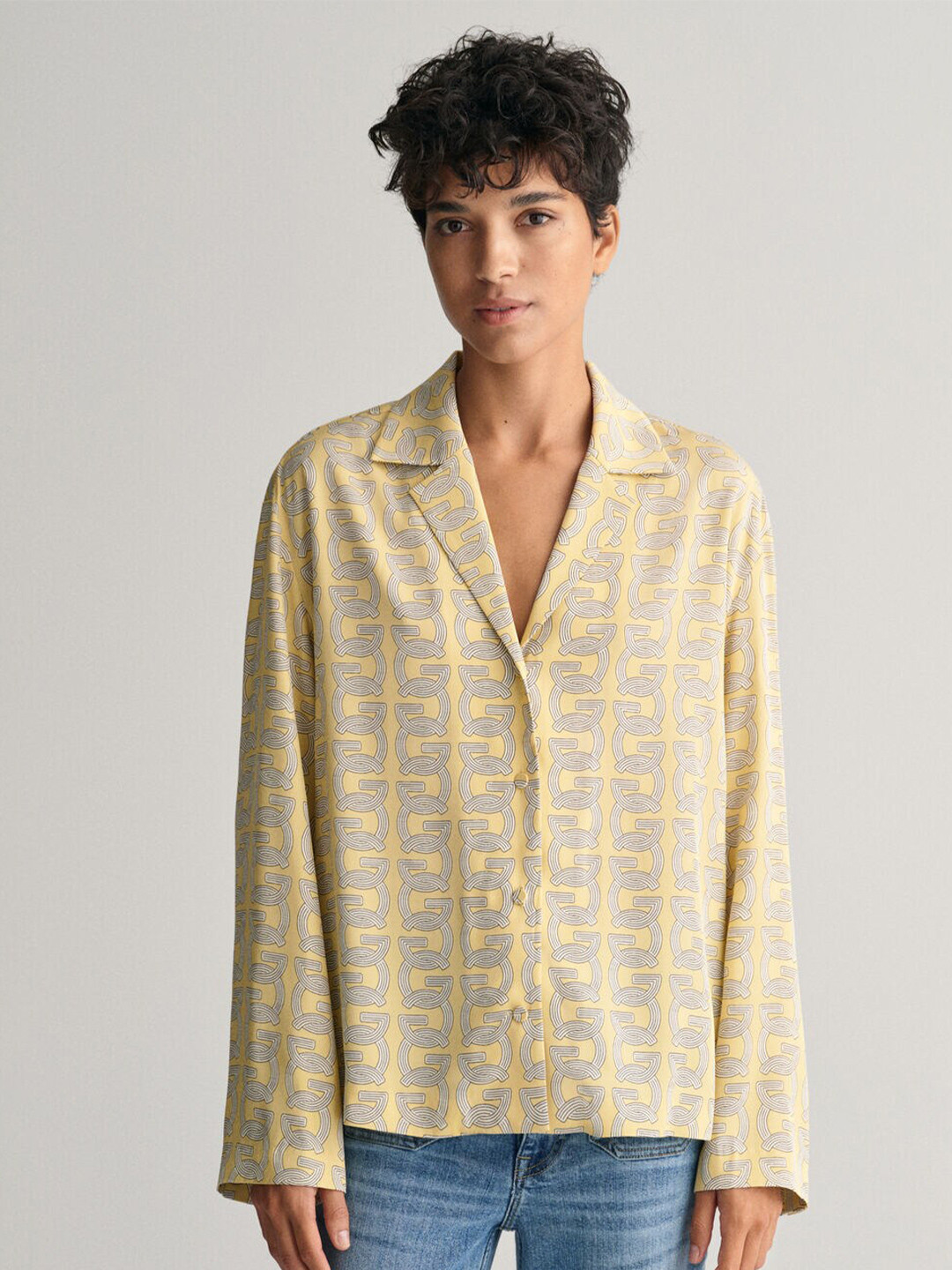 GANT Printed Cuban Collar Relaxed Fit Shirt