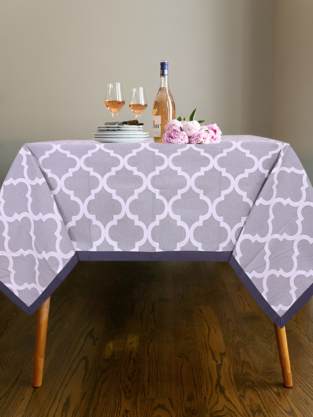 Texstylers Grey Geometric Printed Anti-Skid Cotton 8-Seater Table Cover