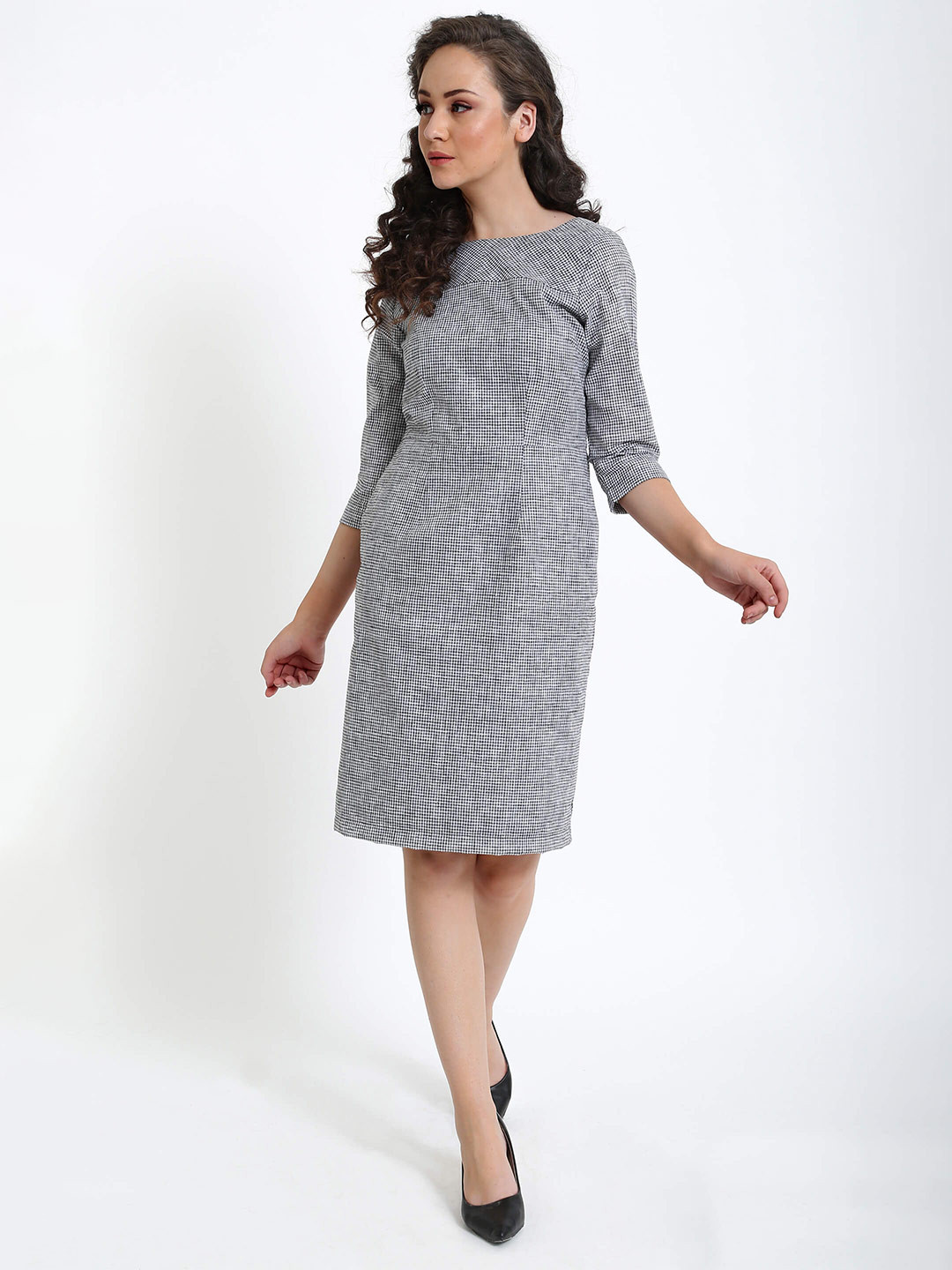 SALT ATTIRE Checked Boat Neck Pure Cotton Sheath Dress