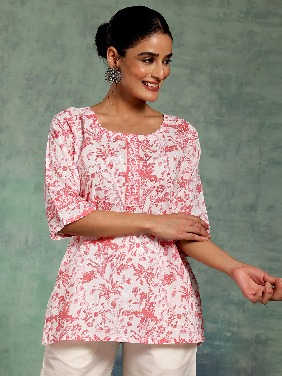 Gerua By Libas Floral Printed Flared Sleeves Pure Cotton Kurti