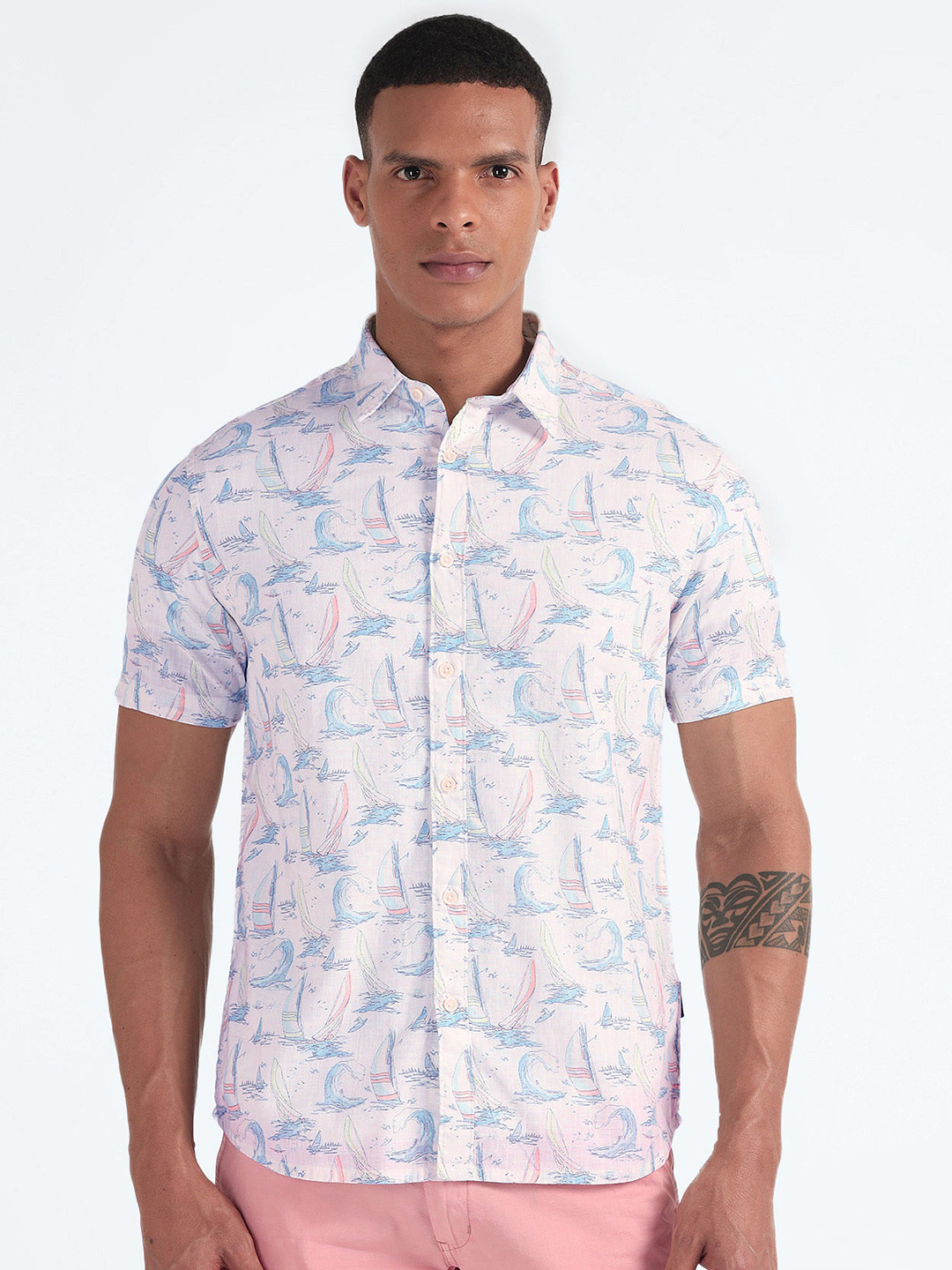Flying Machine Slim Fit Graphic Printed Pure Cotton Casual Shirt